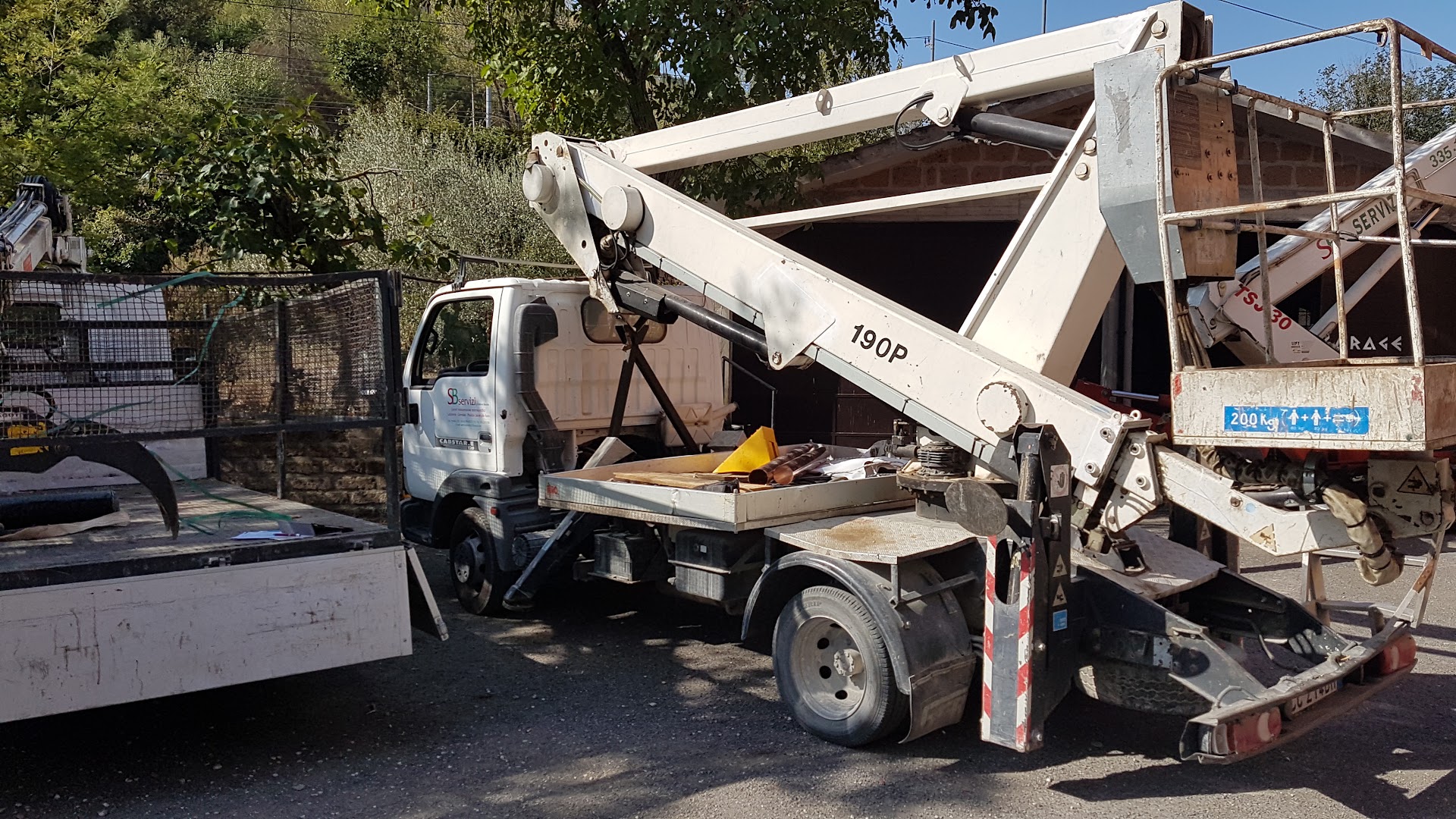 SB SERVIZI di Bacchio Settimio LATTONERIA — Foto 9